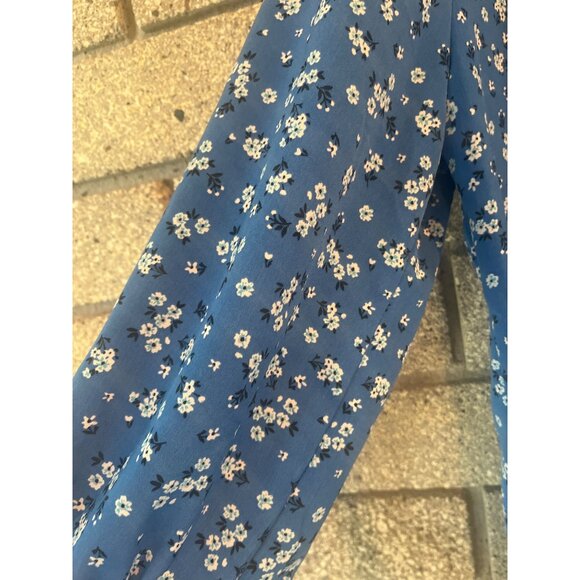 Karl Lagerfeld Paris Blue Floral Button-Down Blouse Lightweight 3/4 Sleeves Wome - Picture 6 of 9